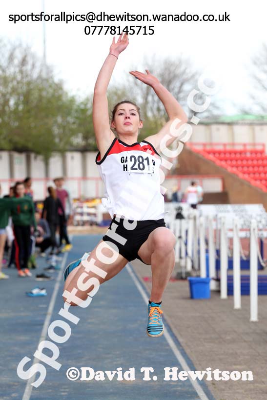 Womens long jump, Gateshead Open Medal Meeting. Photo: David T. Hewitson/Sports for All Pics
